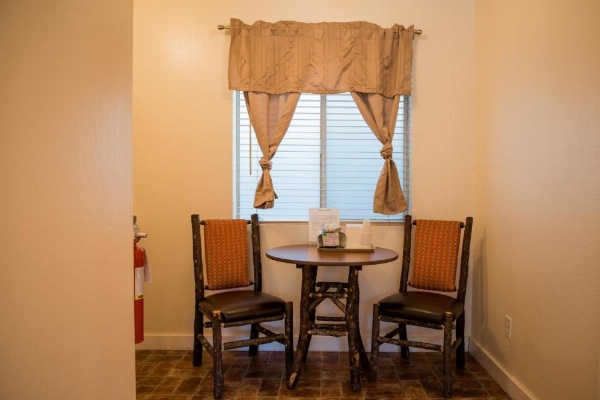 Big Pines Mountain House image 43